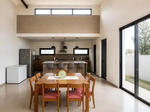 Casa en Alquiler al Sureste