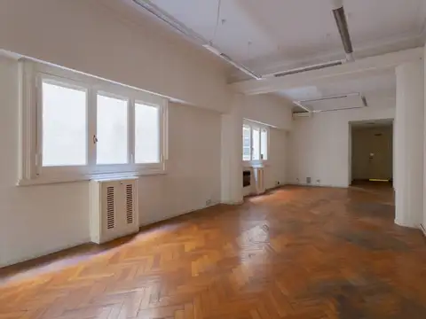 Oficina en Venta al Norte