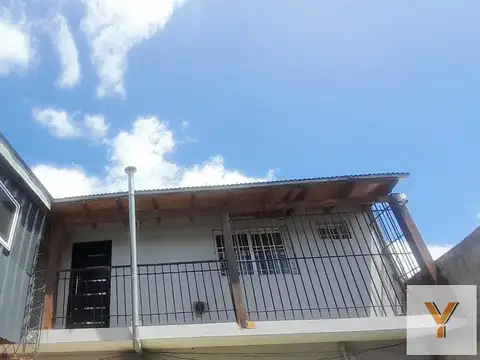 Dúplex en venta - 2 Dormitorios 4 Baños - 1.250Mts2 - La Plata