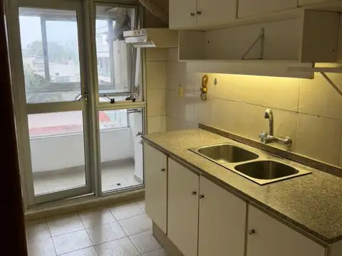 Departamento en Alquiler en Punta Carretas, $ 35.000