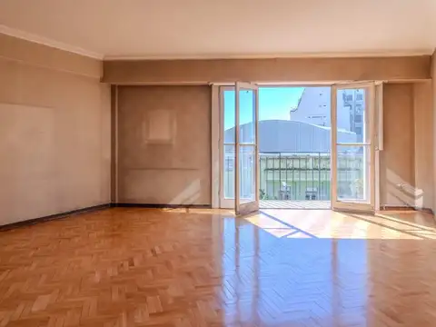 Venta Depto 3 Amb con dependencia y balcón Devoto