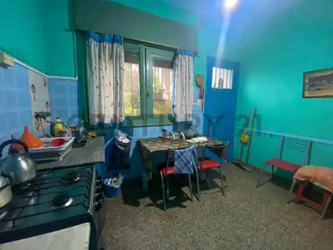 Depto Tipo Casa 4 ambientes con 1 baño