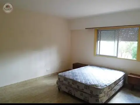 Amplia casa Zona sur a reciclar