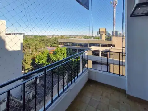 Departamento 5 ambientes con 3 baños