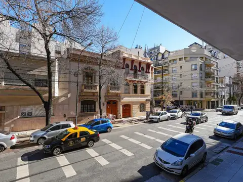 Venta dpto 4 amb c/dep, bcón y patio. Caballito