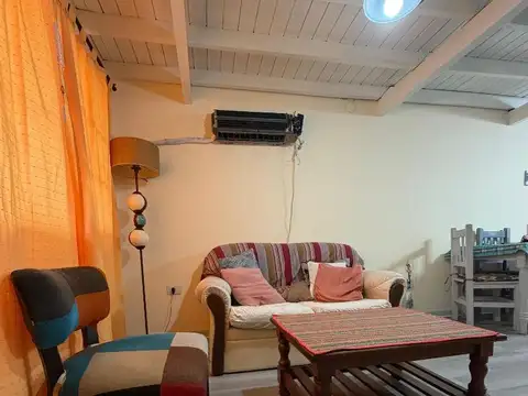 Depto Tipo Casa en Venta de 3 ambientes
