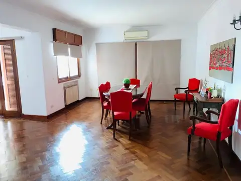Departamento en Venta de 5 ambientes