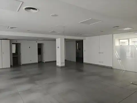 Oficina en Venta en Zona Centro, USD 320.000