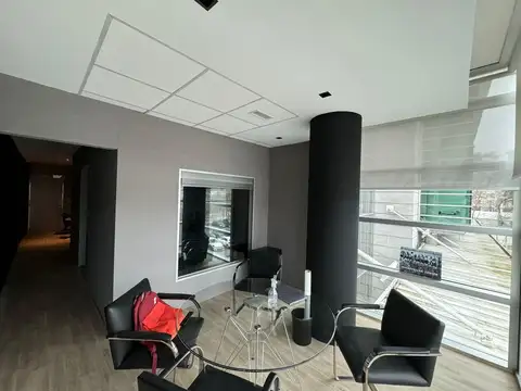Oficina en venta en Edificio Bureau Pilar