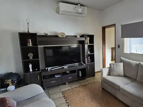 Depto Tipo Casa en Venta de 4 dormitorios