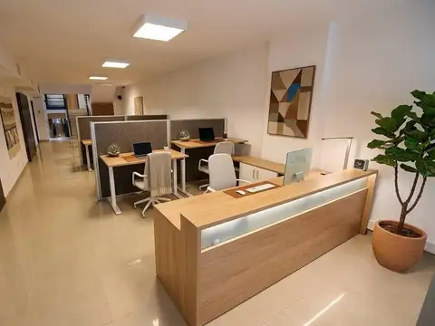 VENTA OFICINA COMERCIAL PREMIUM CON LOCAL