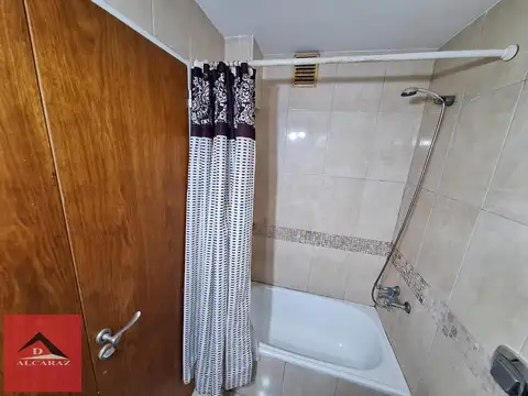 Departamento en Alquiler en Monserrat, $ 500.000