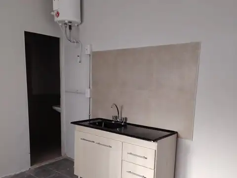 Departamento en Alquiler en Moron Sur, $ 270.000