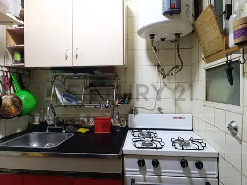 Venta monoambiente con gran terraza Av. Corrientes y Av. Callao - Acepta financiación propia