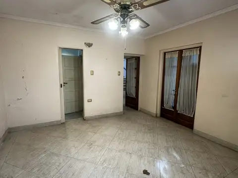 Casa en Venta en Banfield, USD 120.000