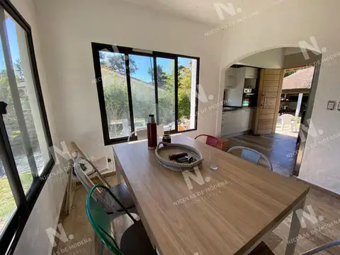 Hermosa casa con piscina para disfrutar en familia!