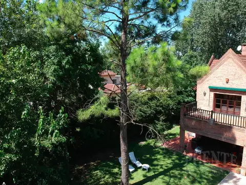 Casa en Venta de 5 dormitorios