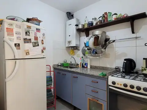 Depto Tipo Casa 2 ambientes con 1 baño
