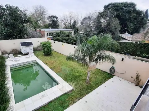 NUEVA CASA EN LOTE DE 10X44 MTS - 198 M2 CUB GARAGE P/2 AUTOS Y 1 DESCUB JARDIN C/PISCINA C/SOLARIUM