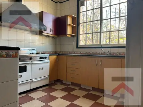 Depto Tipo Casa en Alquiler al Este