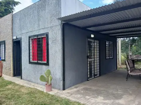 VENTA  DOS CASAS  2 DORMITORIOS COSQUIN CORDOBA