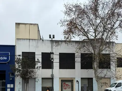 Oficina en Alquiler 40 años
