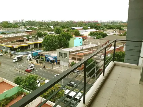 DEPARTAMENTO 2 AMBIENTES EN ALQUILER CON BALCÓN AL FRENTE – AVELLANEDA