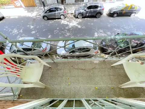 Depto Tipo Casa en Venta 70 años
