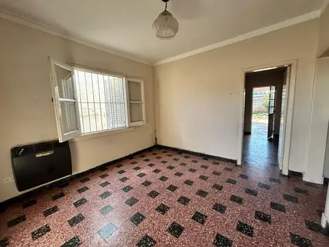 casa en alquiler lujan tres ambientes alberti al 2242