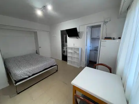Departamento en Alquiler de Monoambiente