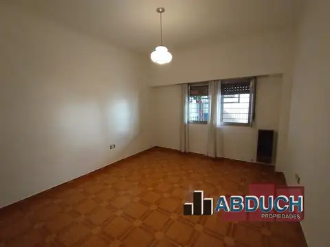 Depto Tipo Casa en Alquiler en Villa Ballester, $ 860.000