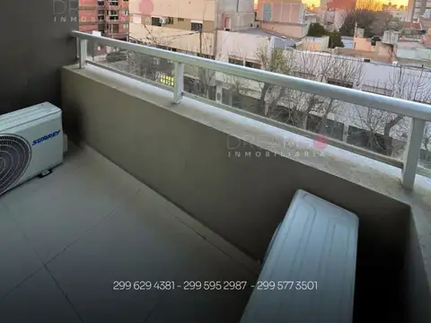 Santiago del Estero 100, Piso 2