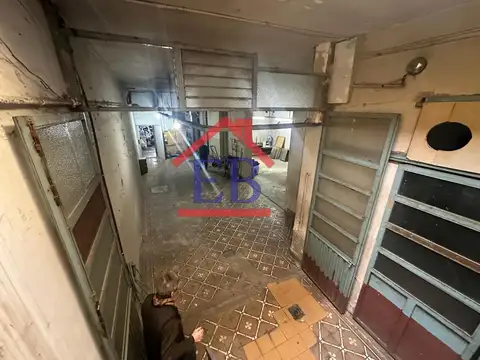 Galpon en Venta 8  mts Frente