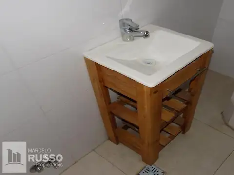 Casa 3 ambientes con 2 baños