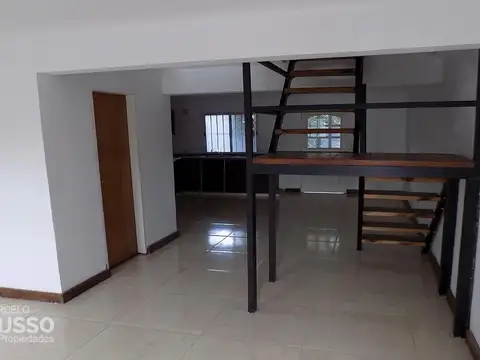 Casa en Alquiler en Hurlingham, $ 1.100.000