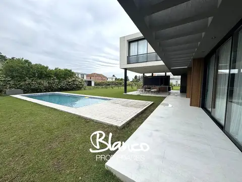 Pilará - La Diligencia -