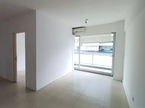 Juan Mora Fernández 400