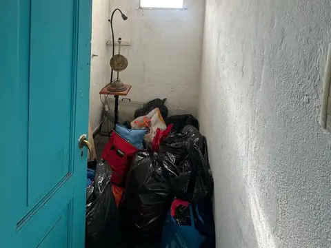 3 y 126