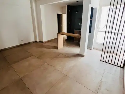 VENTA ! Oportunidad !!!  Departamento en VENTA en Godoy Cruz  al 2949