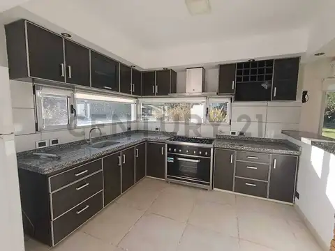 Casa en Alquiler A Estrenar