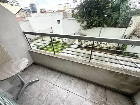 Departamento 2 ambientes en excelente ubicación.