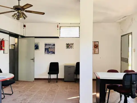 Urquiza entre Arenales y Alvarado