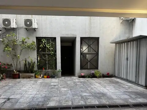Depto Tipo Casa en Venta de 4 ambientes