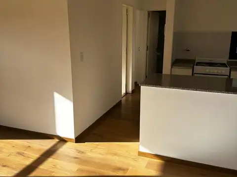 Departamento en Alquiler en Fisherton, $ 650.000