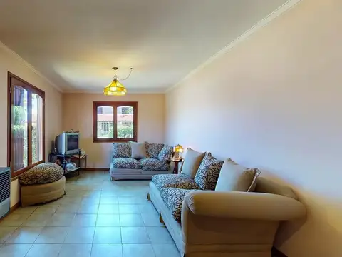 Depto Tipo Casa 3 ambientes con 1 baño