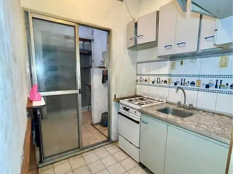 Casa 2 ambientes con 1 baño