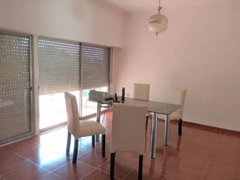 OPORTUNIDAD, Venta de departamento tipo ph zona loma hermosa