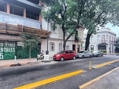 Departamento de 3 ambientes con patio en Venta en Almagro