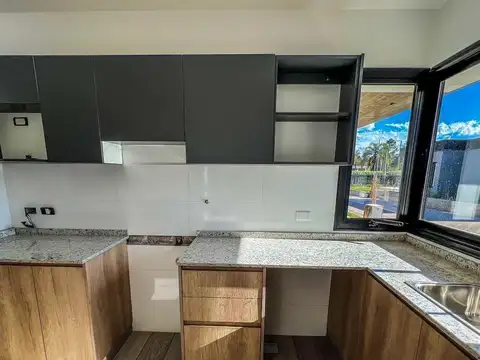 Casa en Venta al Oeste