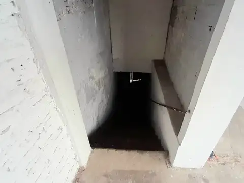 Local en Alquiler Via Púb.